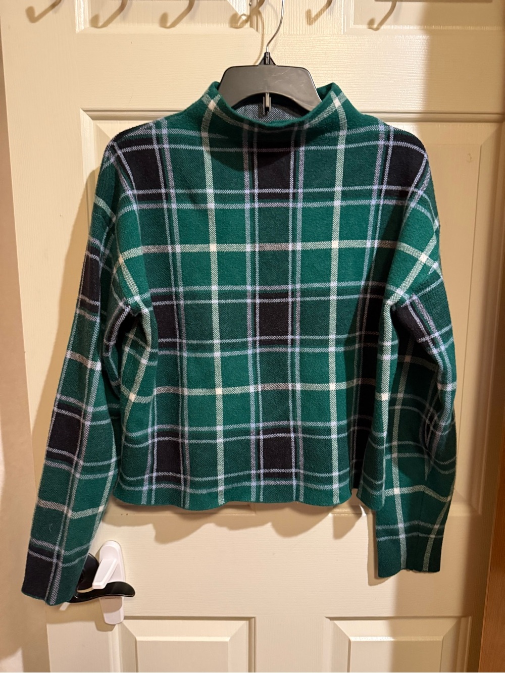 Tahari Green Plaid Turtleneck Sweater